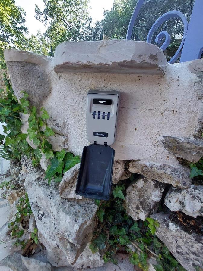דירות Montmeyan Le Refuge מראה חיצוני תמונה
