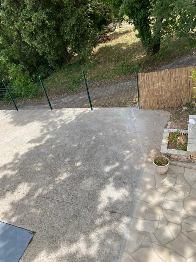 דירות Montmeyan Le Refuge מראה חיצוני תמונה
